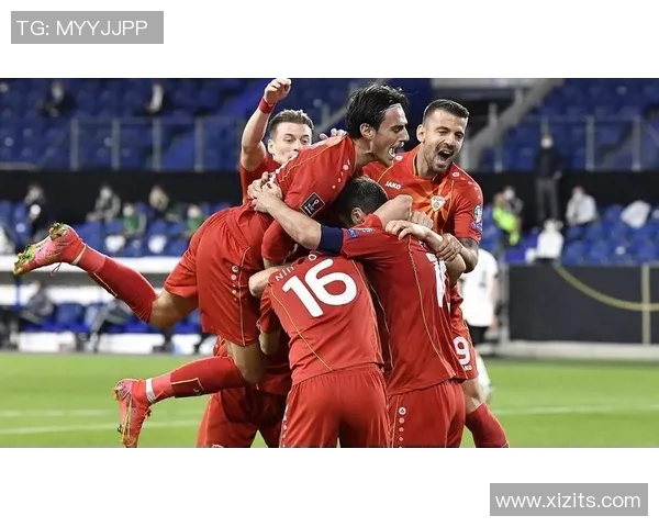 足球明星温暖回应球迷失望心情 鼓励坚持信念共同迎接未来挑战 足球明星温暖回应球迷失望心情 鼓励坚持信念共同迎接未来挑战