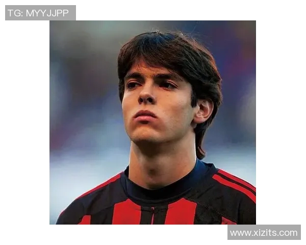 足球球星个性头像展现与球场荣耀的完美融合与独特魅力 足球球星个性头像展现与球场荣耀的完美融合与独特魅力